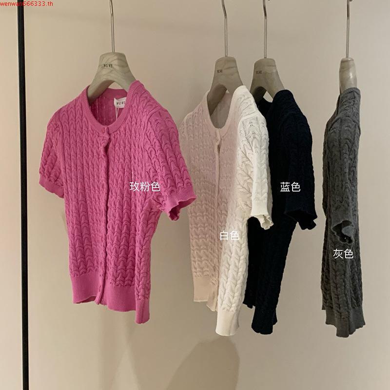 {onniofficial} เสื้อสเวตเตอร์ม้า Wg,we