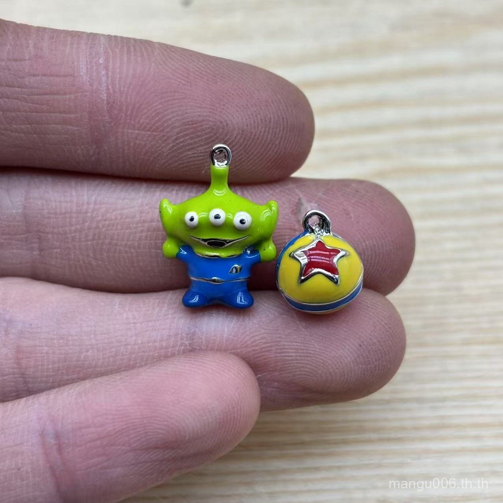 สินค้าใหม่ สินค้าจํานวนมากของแท้ Three-Eyed Boy Pixar Ball Toy Story Boutique Miniature Doll