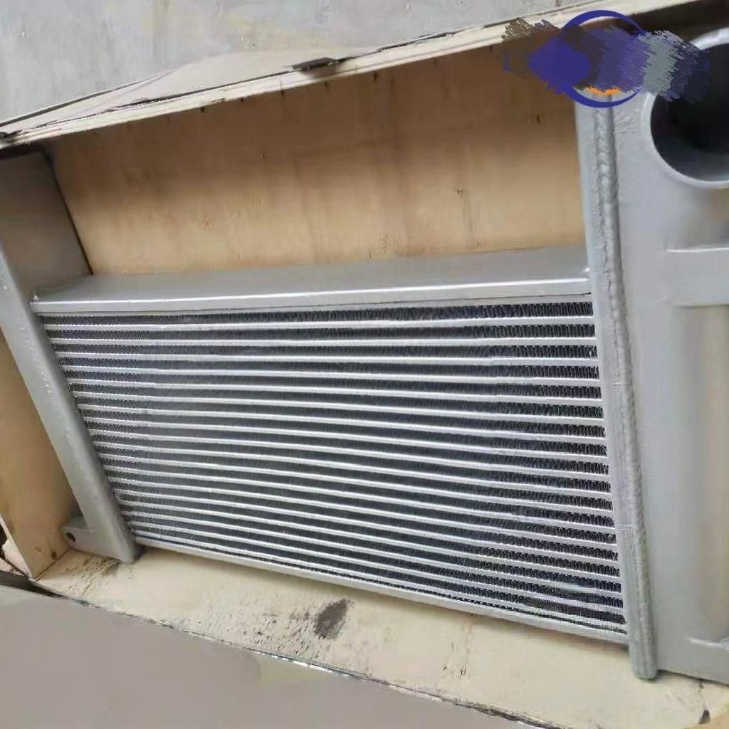 อินเตอร์คูลเลอร์สำหรับเครื่องยนต์ SANY SY135 รุ่นเก่า (8S/8C/135F/135C) ของแท้