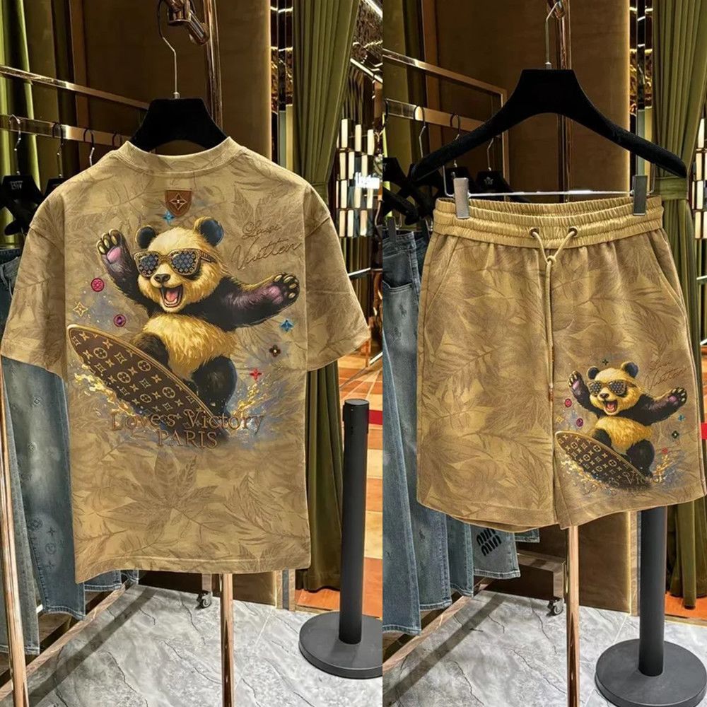 แสงหรูหราพรีเมี่ยมสเก็ตบอร์ดหมีพิมพ์แขนสั้นผู้ชายเสื้อยืดทุกการแข่งขันกางเกงขาสั้นชุดเต็มฤดูร้อนร้อน @