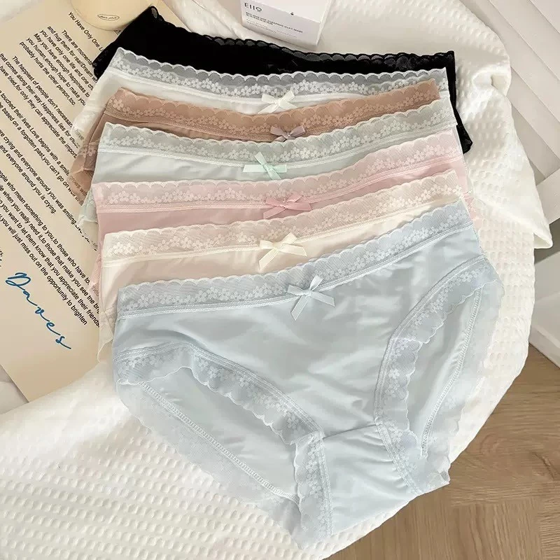 【7 ชิ้น】สไตล์ญี่ปุ่น ระบายอากาศ ไร้ตะเข็บ เหมาะสำหรับเด็กผู้หญิง ผ้าฝ้าย เอวกลาง บาง มีขอบลูกไม้ กางเกงใน