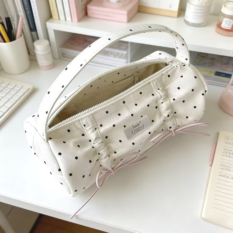 Creative Polka Dot Drawstring กระเป๋าดินสอความจุขนาดใหญ่ Bow Tie Design กระเป๋าปากกากระเป๋าเก็บเครื่องเขียนนักเรียน