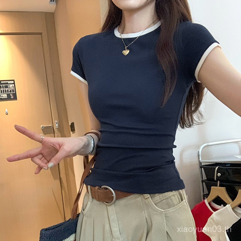 ซูเซกิกุ สไตล์เกาหลีเก๋คมชัดสีเย็บด้านหน้าไหล่รอบคอแขนสั้นเสื้อยืดผู้หญิงฤดูร้อนสไตล์ใหม่ขนาดเล็กด้า