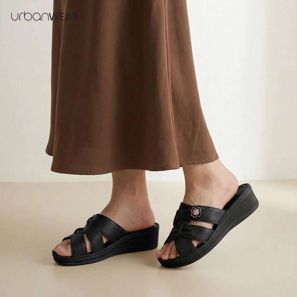 Urbanwear Clover Platform Wedges รองเท้าส้นสูงผู้หญิง