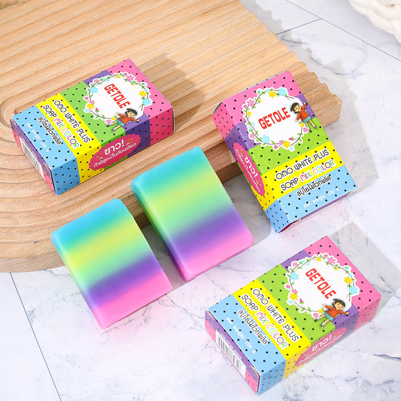 【ซื้อ 2 แถม 1】สบู่ สกัดมาจากผลไม้ และผสมมอยเจอร์ไรเซอร์ เพื่อการบำรุงให้ผิวนุ่ม ชุ่มชื่น น่าสัมผัส กลิ่นหอมติดผิว