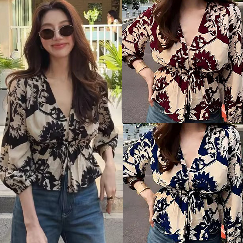 W698 BGขอนำเสนอเสื้อเบลาส์แขนสามส่วนคอวีพิมพ์ลายสไตล์เรโทรฝรั่งเศสแบบใหม่สำหรับสุภาพสตรีที่ทันสมัย ​​โดดเด่น