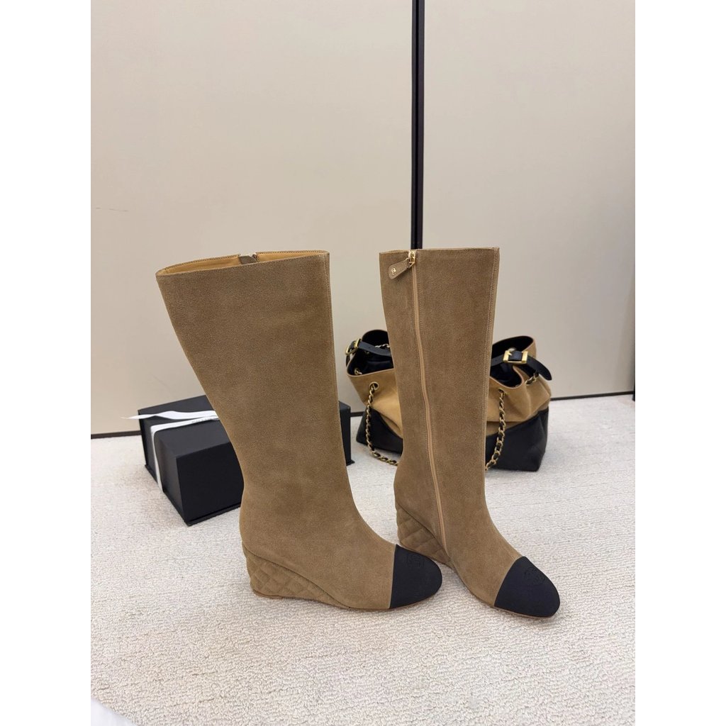 รองเท้าส้นเตารีดหนา.CHANEL ขนาด 35-39