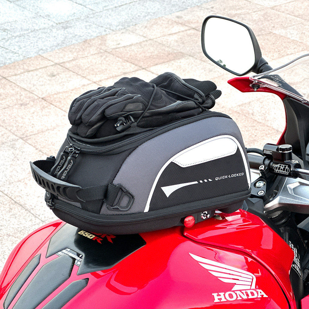 รถจักรยานยนต์ Quick Release กระเป๋าถังน้ํามันเชื้อเพลิงเหมาะสําหรับ HONDA HONDA CB125R CB300R ความจุ