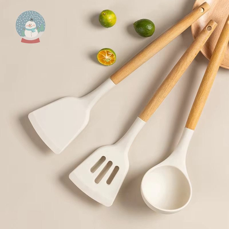 3PCS / ชุดเครื่องใช้ในครัว Spatula อาหารเกรดไม่ติดเครื่องมือทำอาหารชุดซิลิโคนจับไม้สีขาวอุปกรณ์เสริมทำอาหารในครัวเรือน