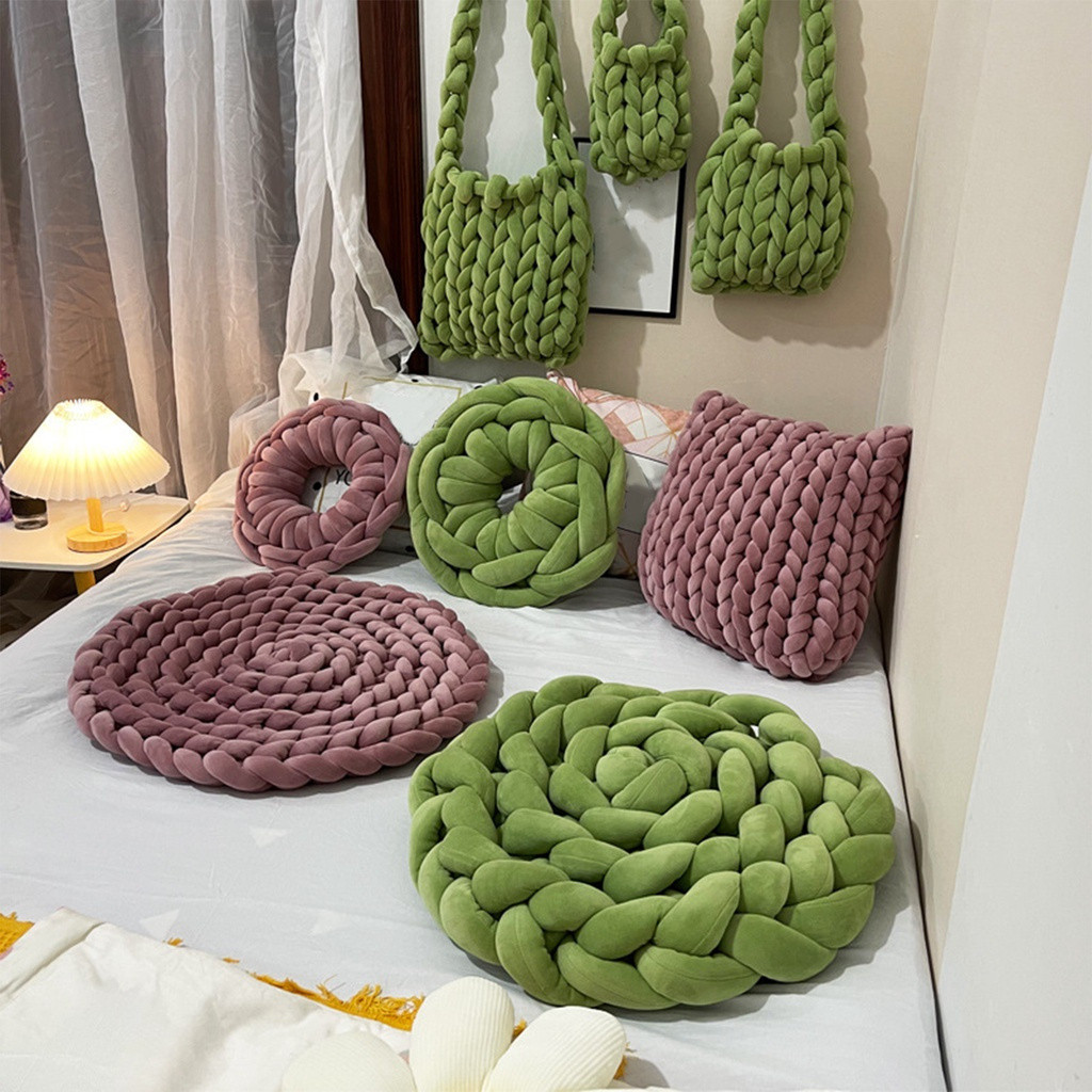 กทม.จัดส่งผ้าไหมยักษ์ เส้นด้ายใหญ่ 25 เมตร พรมขนสัตว์ ทําเอง ที่นอนสัตว์เลี้ยง - รูปที่ 4