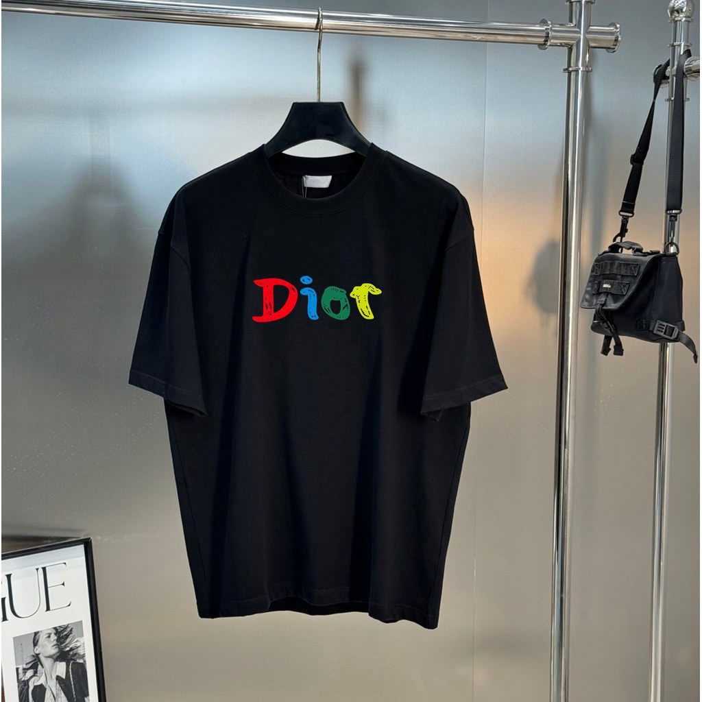 DIOR/DIOR/2026 Early Spring เสื้อยืดแขนสั้นสไตล์ใหม่ชายหญิงคู่สไตล์รอบคอตัวอักษรด้านในเคาน์เตอร์สไตล
