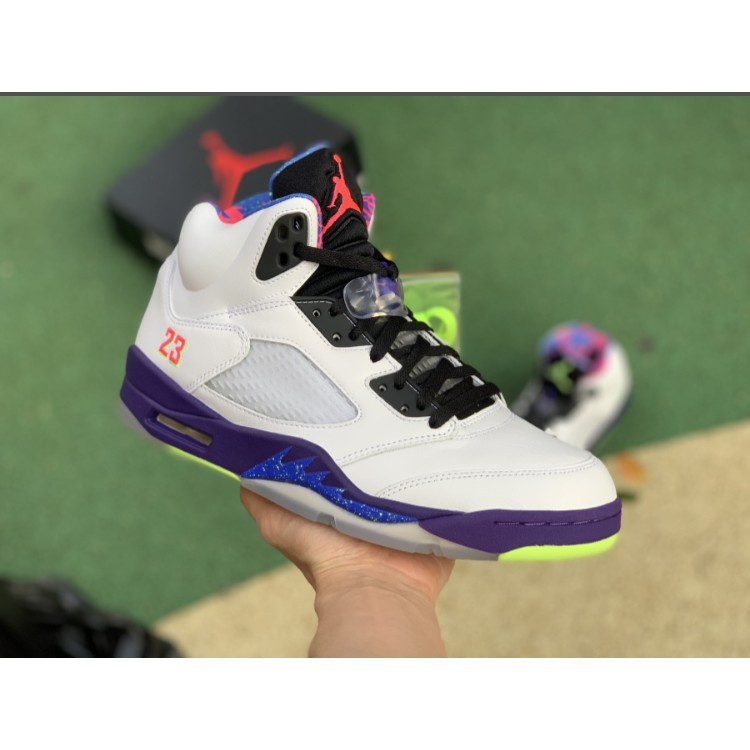 รองเท้ากีฬา Air Jordan 5 2021 db3335-100