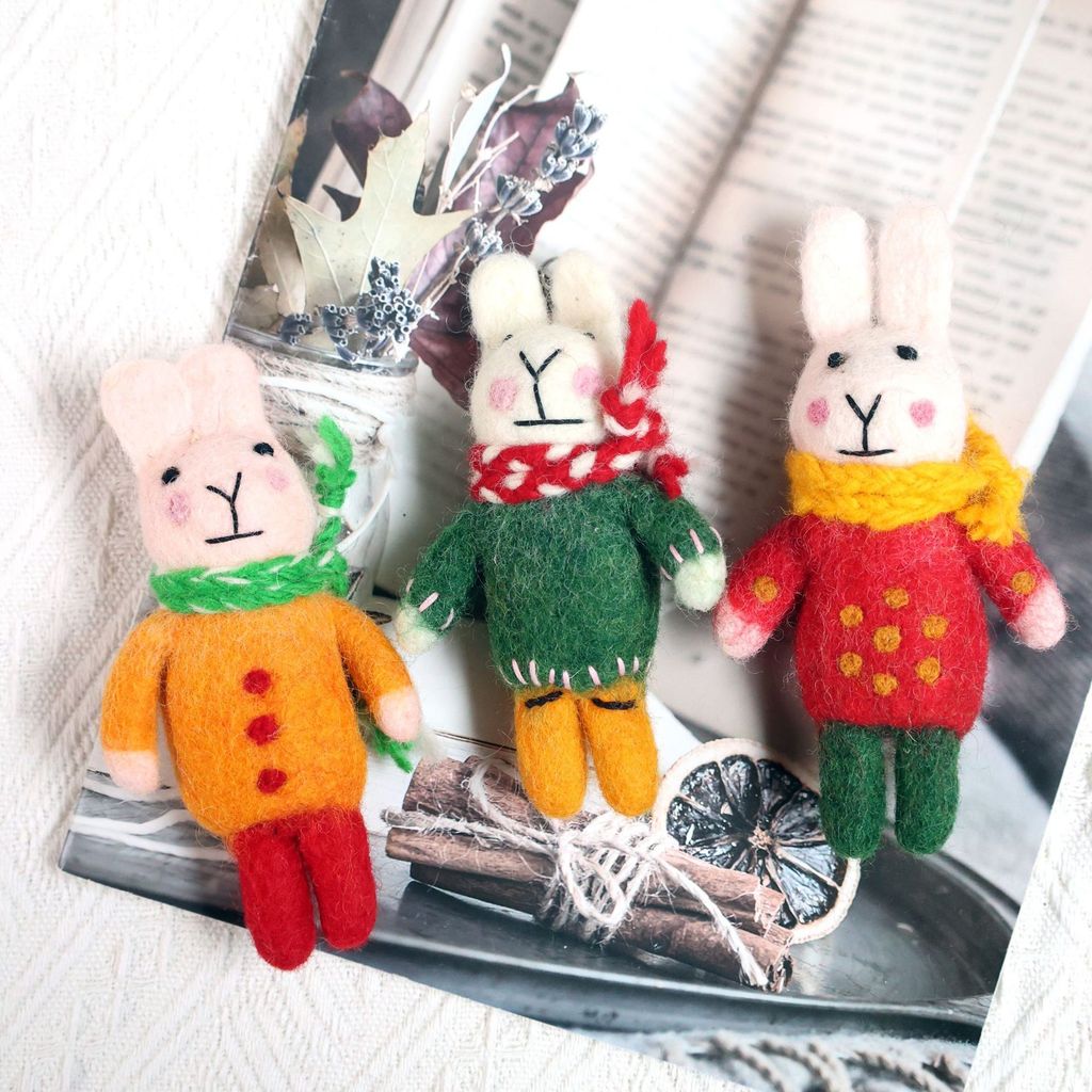 < Hanhan Rabbit > Wool Felt Charm Rabbit Charm Bag Pendant Hand-Made Charm Cute Key Ring