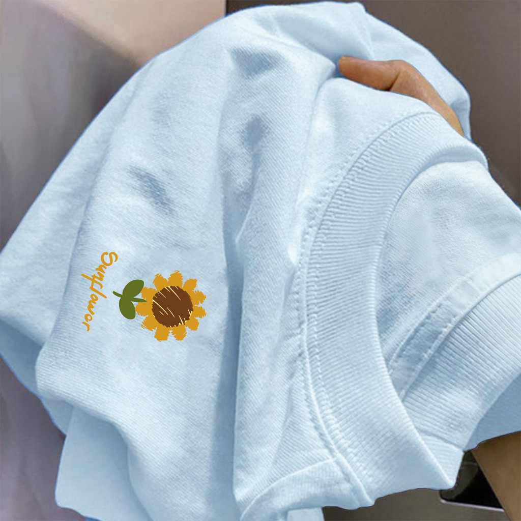 TeeTwoOne🌻เสื้อดอกทานตะวันoversizeผ้าCOTTON100%โคตรนุ่มเกาหลีสไตล์OVERSIZEเสื้อยืดผู้หญิง ไม่ต้องรีด“Sunflower”【COD】