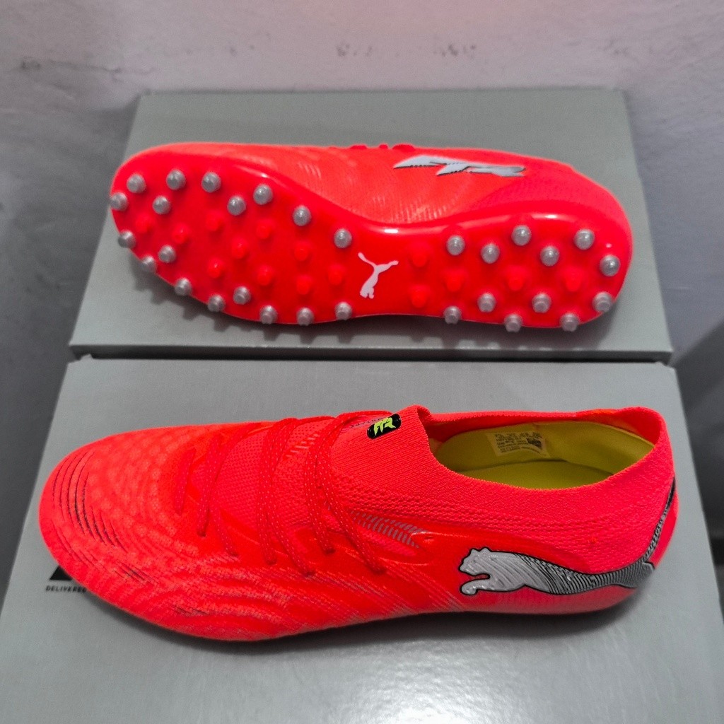 รองเท้าฟุตบอล FUTURE 8 ULTIMATE MG ไซส์ 39-45 ออกแบบมาสำหรับสวมใส่กลางแจ้ง ให้ความกระชับ กันลื่น และทนทาน