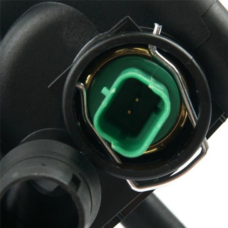 ใหม่เทอร์โมสําหรับ Ford Focus II Mondeo IV 307 407 508 607 Volvo S40 3M5Q-8A586-CA/3M5Q-8A587-AA