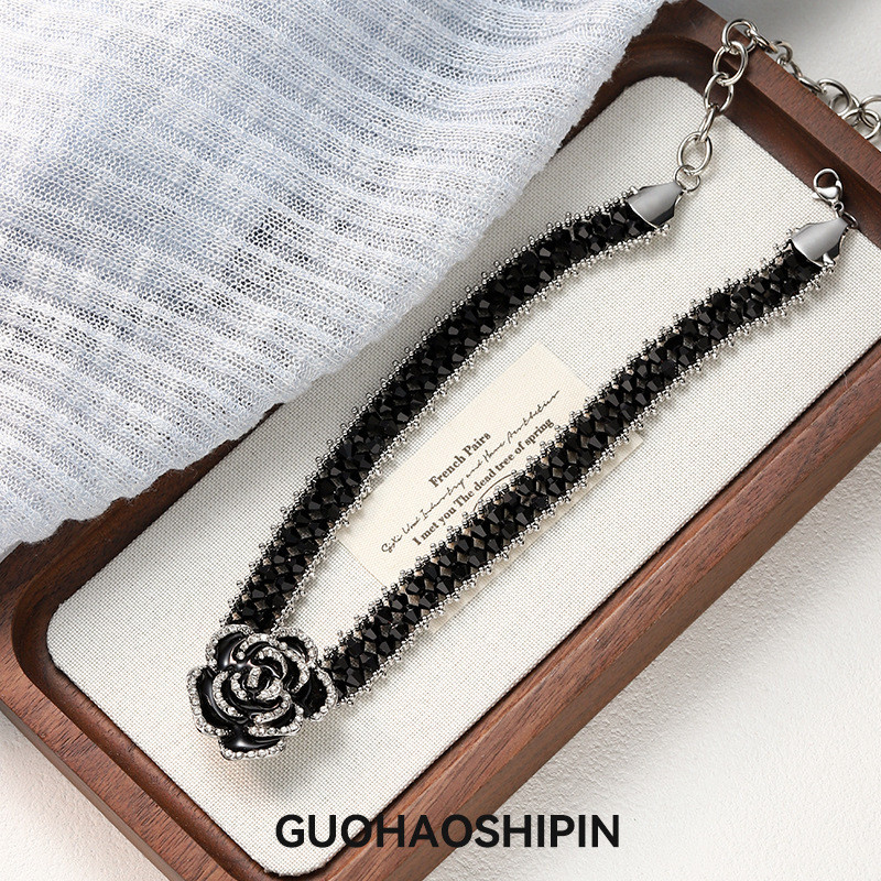เพชรสีดํากุหลาบคริสตัลสร้อยคอผู้หญิงแสงหรูหราโซ่กระดูกไหปลาร้าเฉพาะการออกแบบซอกสไตล์สร้อยคอ#MYL0115#