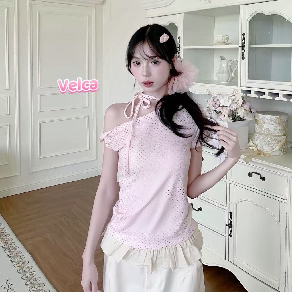 ส่งจากไทยทุกวัน รวมเสื้อลายจุด เสื้อยืดผู้หญิง ปาดไหล่ สไตล์หวานน่ารัก 2สี🌸Velca