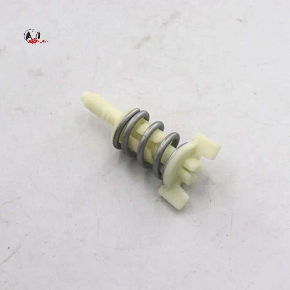A10E-สําหรับกอล์ฟMK6 MK7 2011 Passat B7 CC Tiguanไฟท้ายสกรูไฟท้ายด้านหลังโคมไฟBolt Nut Fasten 6RU 94