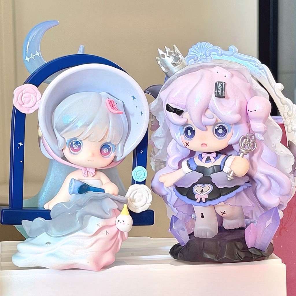 Keeno Miracle Feast Series Blind Box doll Action Figurines เครื่องประดับของเล่นอินเทรนด์คริสต์มาสของ