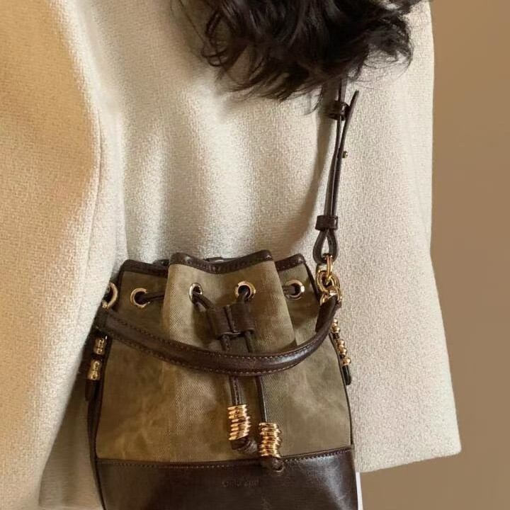 Paint Fuxing Bucket Bag Female 2026 Drawstring Handbag Shoulder Messenger Bag