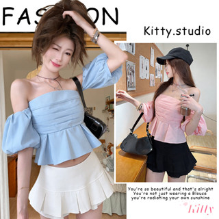 Kitty พร้อมส่ง🌸เสื้อครอปปาดไหล่ แขนพอง🌸ผ้าพลิ้ว น่ารัก เซ็กซ…
