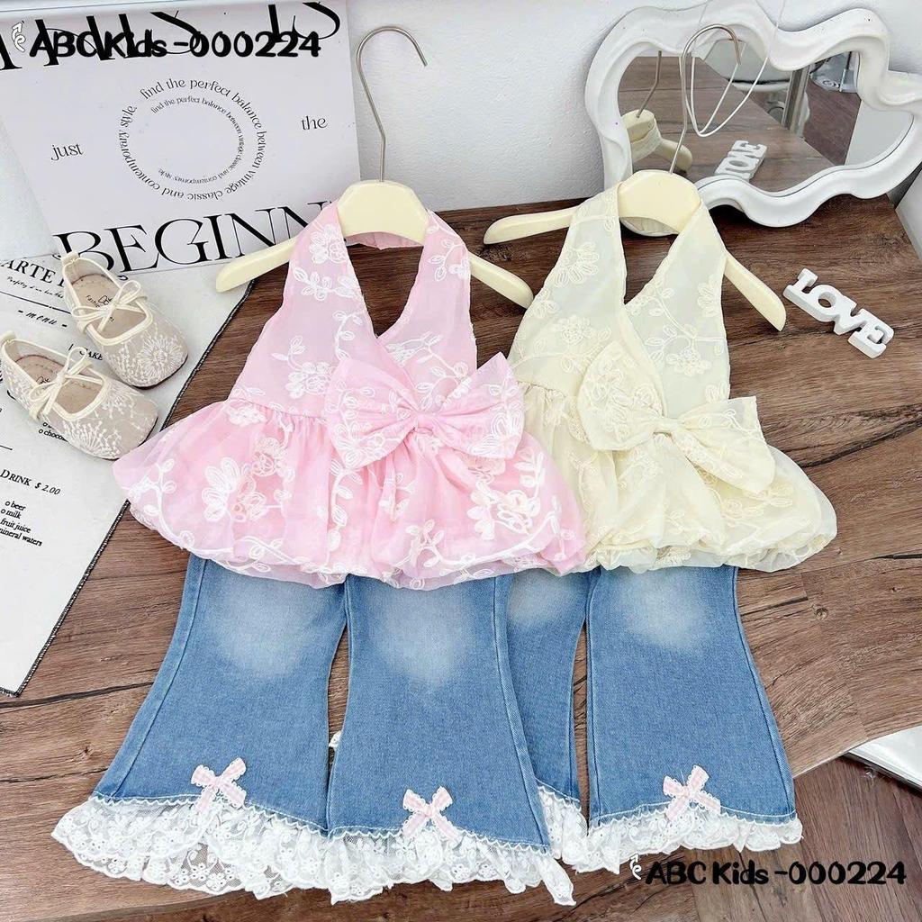 G405 (ขนาด 90-140) ชุดเซ็ทเสื้อคล้องคอลายดอก และกางเกงขายาวผ้ายีนส์