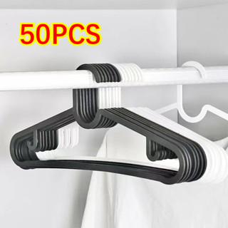 50PCS ไม้แขวน ไมแขวนเสื้อ ทีแขวนเสื้อ ไม้แขวนเสื้อพลาสติก กั…