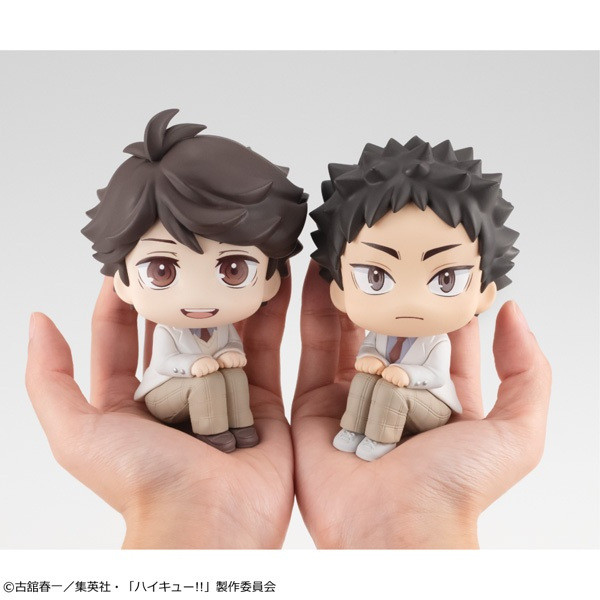 ( 📌 PRE-ORDER) LookUp Haikyuu!! Oikawa & Iwaizumi Complete Figure Sitting Oikawa Iwa-chan Genuine