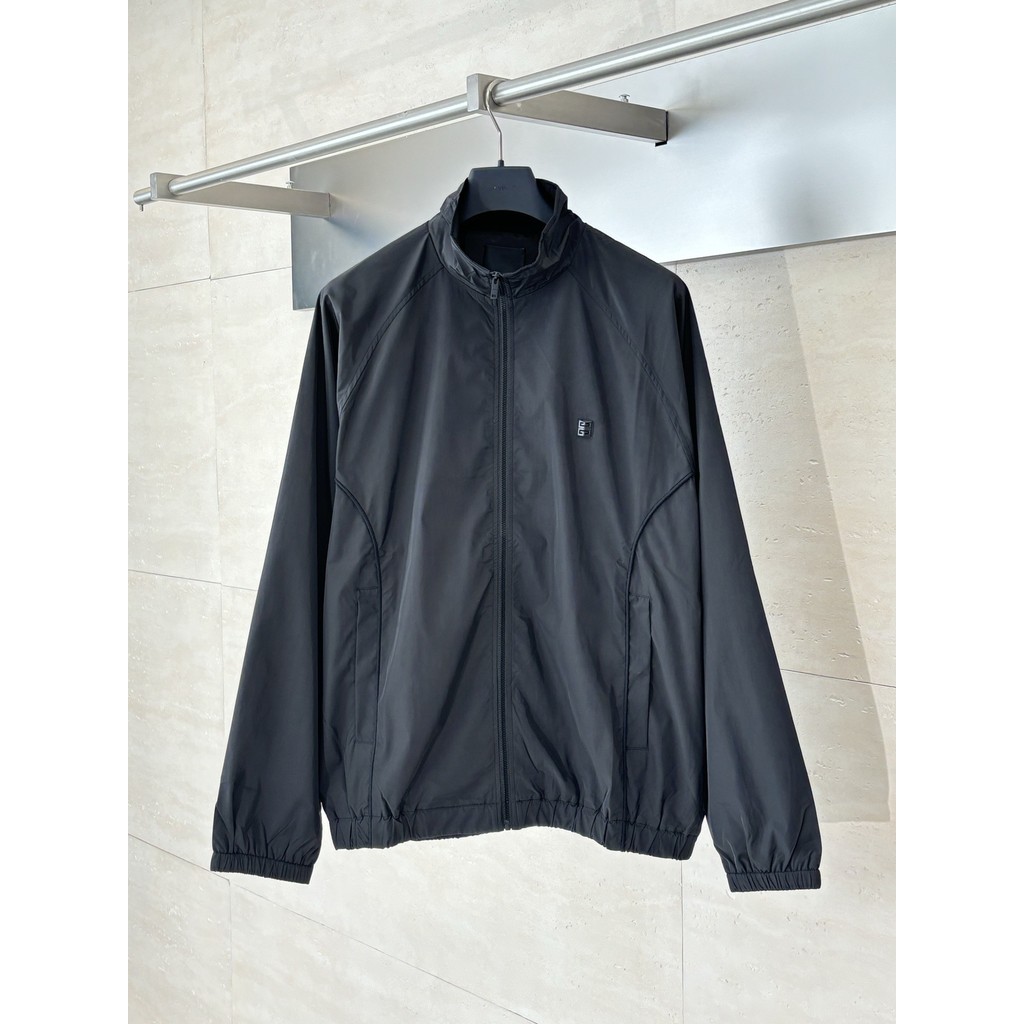 Given y Hardware Metal Label 4G Zipper Jacket Coat