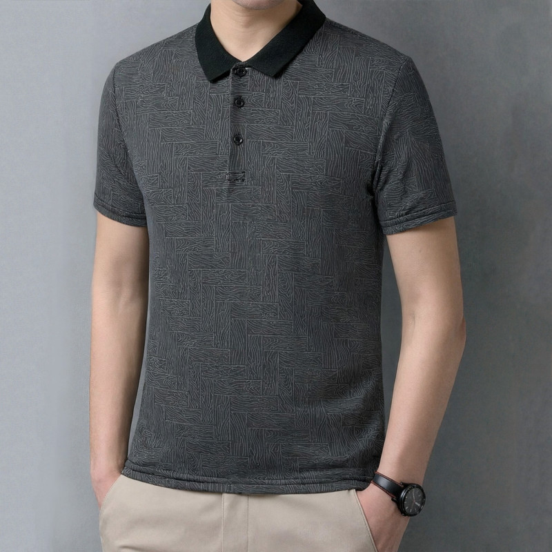 Chaistyle  ธุรกิจลำลอง เสื้อโปโล เรียบง่าย ผ้าไอซ์ซิลซ์ แขนสั้น เหมาะสำหรับพ่อ แบบหลวม - รูปที่ 2