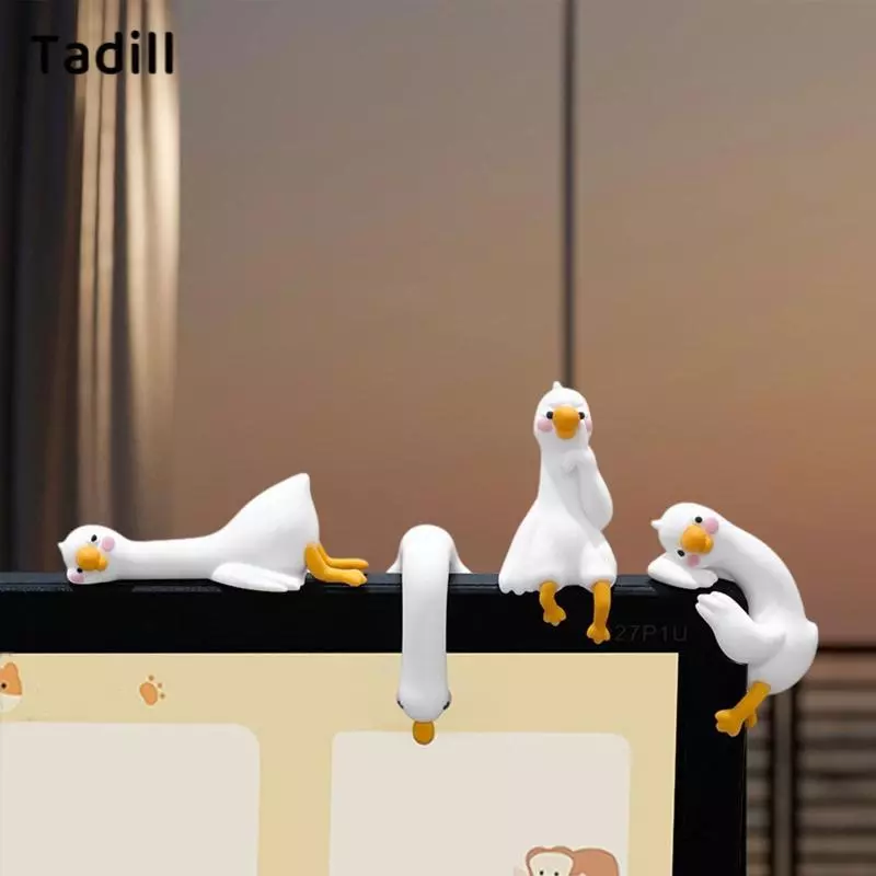 [negjsg] 4 ชิ้น 3D Craft Figurine ตกแต่งคอมพิวเตอร์เครื่องประดับสัตว์ขนาดเล็ก Goose รูปปั้นสําหรับเก้าอี้ตารางชั้นวางของสํานักงาน