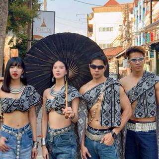 สไบผ้าทอลายน้ำไหล ผ้าไทย ไม่ตกสี ใส่ได้ทั้งชายและหญิง ขนาด 1…