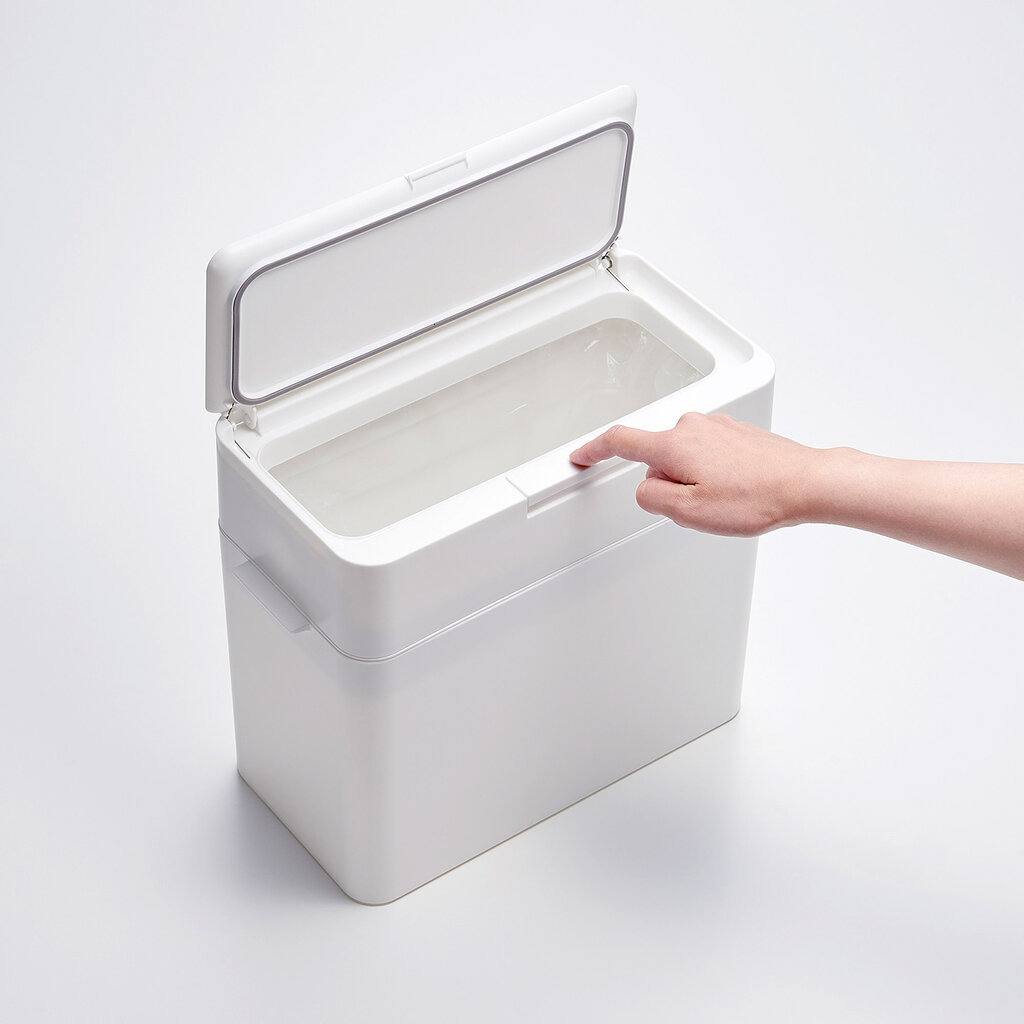 Omocha | Like it Japan ถังขยะเก็บกลิ่น 9.5L ถังขยะฝาปิด ถังขยะมินิมอล Trash Bin Seal สีขาว