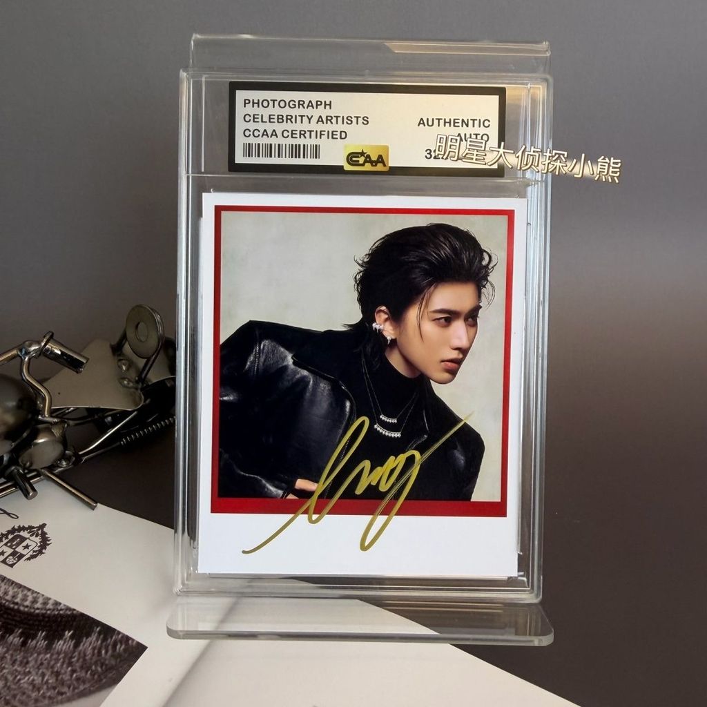 Cai Xukun ภาพถ่ายลายเซ็น 13 ซม. การ์ดเพชรของขวัญ