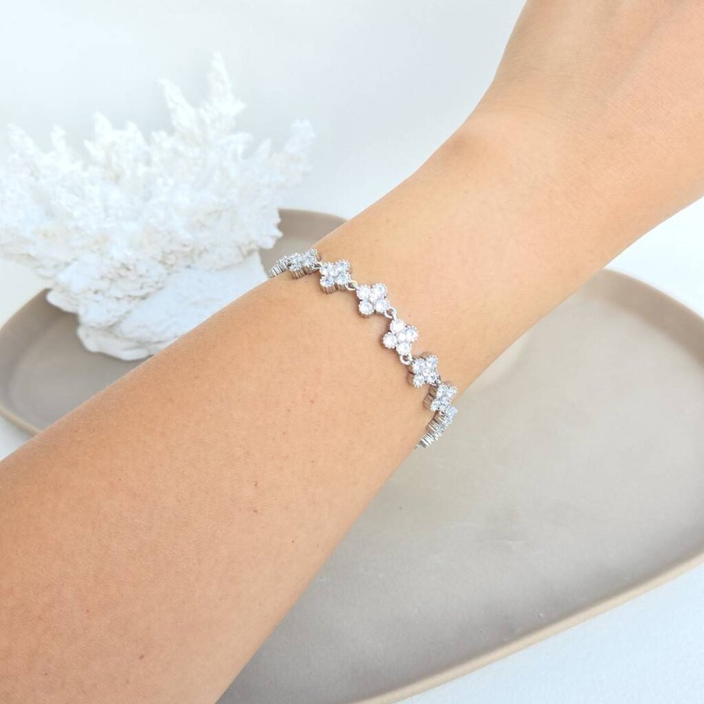 WELRY.acc พร้อมส่ง สร้อยข้อมือรุ่น Four leaf