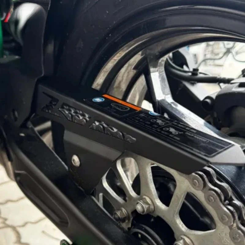 สําหรับ KAWASAKI Z650/Ninja 650/Ninja ZX-6R/Z650RS/D-TRACKER 125/KLX125 ล้อสไลด์เฟืองโซ่ Guard Prote