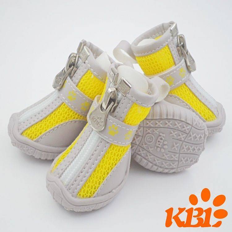 【Ready Stock】 KBL Plan Shoes Dog Fashion Breathable Sneakers Small Pet Outdoor Shoes NS5Y