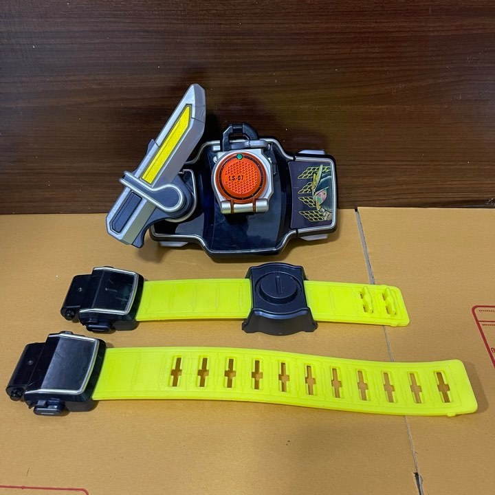 DX Sengoku Driver Kamen Rider Gaim Toys