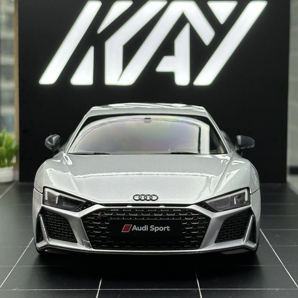 KengFai Qihui 1: 18 AUDI R8 AUDI R8 คอลเลกชันโมเดลรถจําลองโลหะผสม