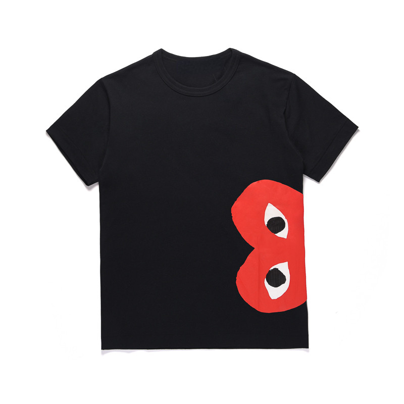 เสื้อยืดแฟชั่น CDG สำหรับทั้งชายและหญิง แขนสั้น คอรอบวง มีลายหัวใจสีแดง