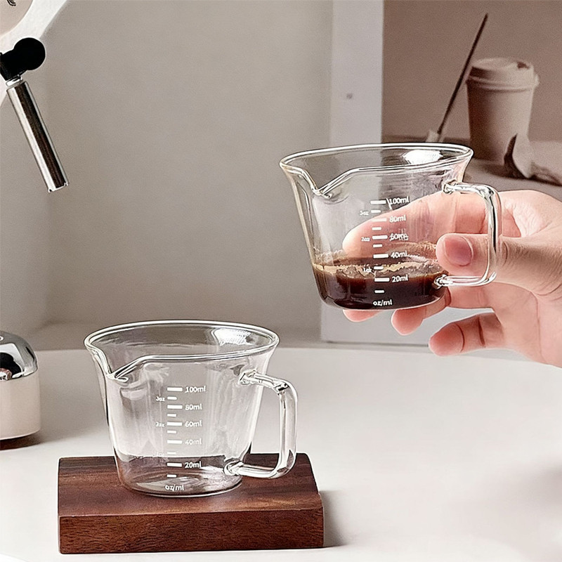 CAFETOWN® แก้วตวง 100มิล เอสเพรสโซ่ พร้อมหูจับ แก้วตวงกาแฟ มีปากเท ถ้วยแก้วเอสเพรสโซ่ DWB5