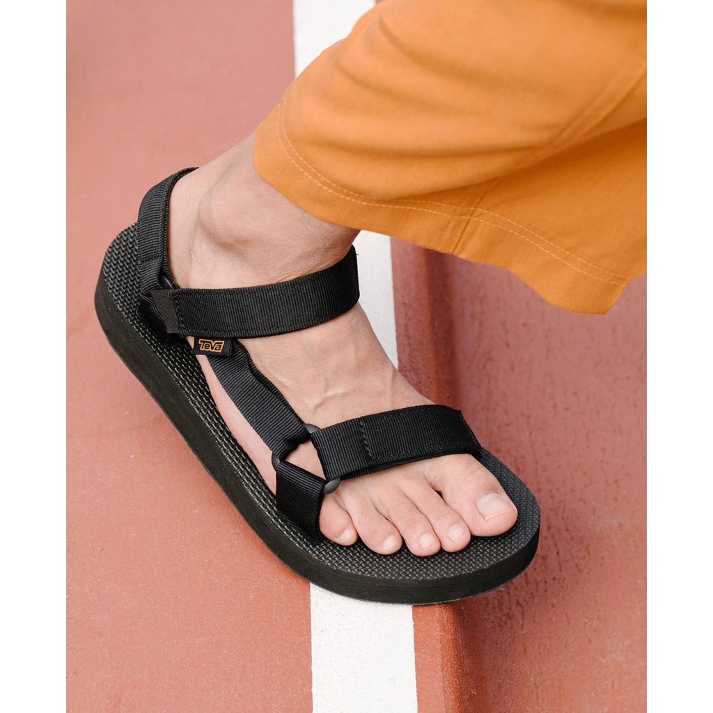 รองเท้าเดินป่า Teva รองเท้ารัดส้น รองเท้าใส่ลุยป่า