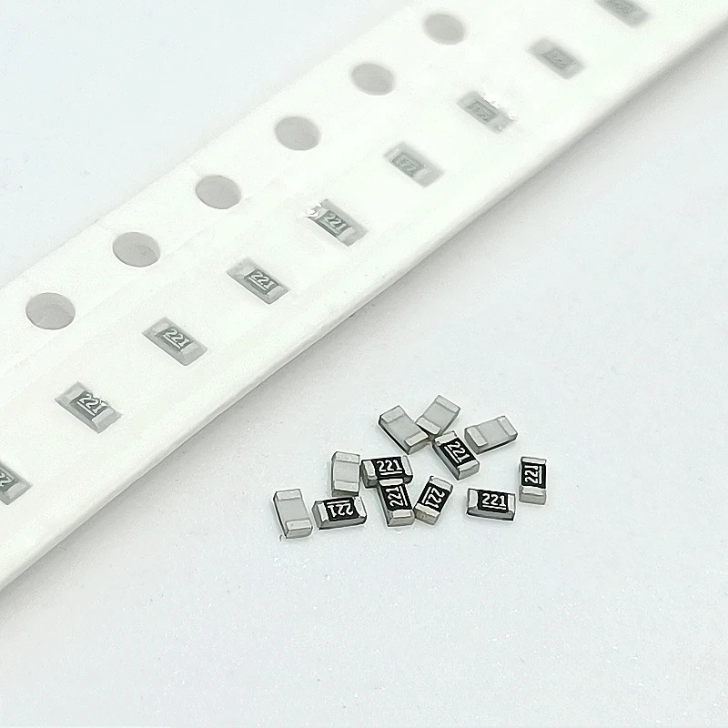 1% ตัวต้านทานชิป SMD 1005 1608 2012 3216 1R 4.7K 3.3K 0R 1M 49.9R ความต้านทานที่แม่นยํา 0402 0603 08
