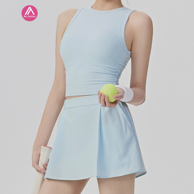 AirActive ชุดเทนนิสพร้อมเสื้อกีฬาแบบมีฟองน้ำและกระโปรงทรงเข้ารูปสำหรับผู้หญิง เหมาะสำหรับปิกเกิลบอลและพิลาทิส