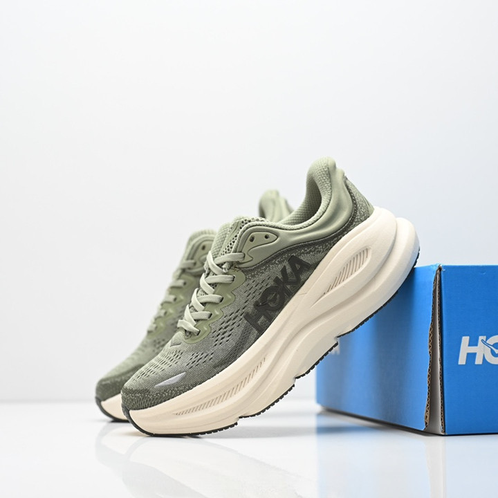 รองเท้าวิ่ง Lotto Bondi 9 ออกแบบมาเพื่อดูดซับแรงกระแทกและการระบายอากาศได้ดี