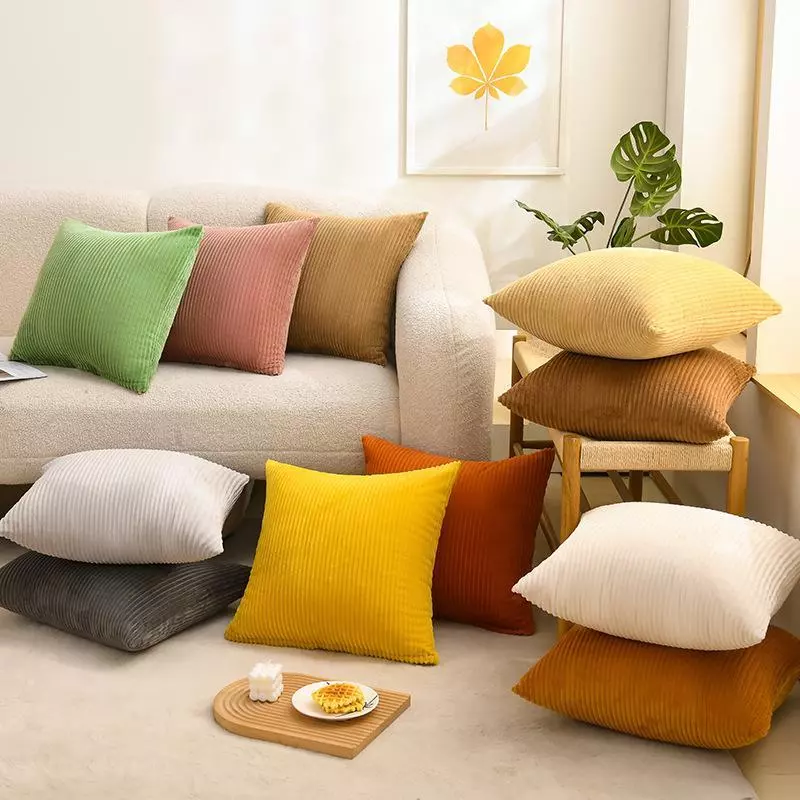 ปลอกหมอนอิงผ้าคอร์ดรอยลายร่อง มีหลายขนาด 40x40 / 45x45 / 50x50 ซม. สีพื้นเรียบง่าย ตกแต่งโซฟา ห้องนอน ไม่มีไส้หมอน