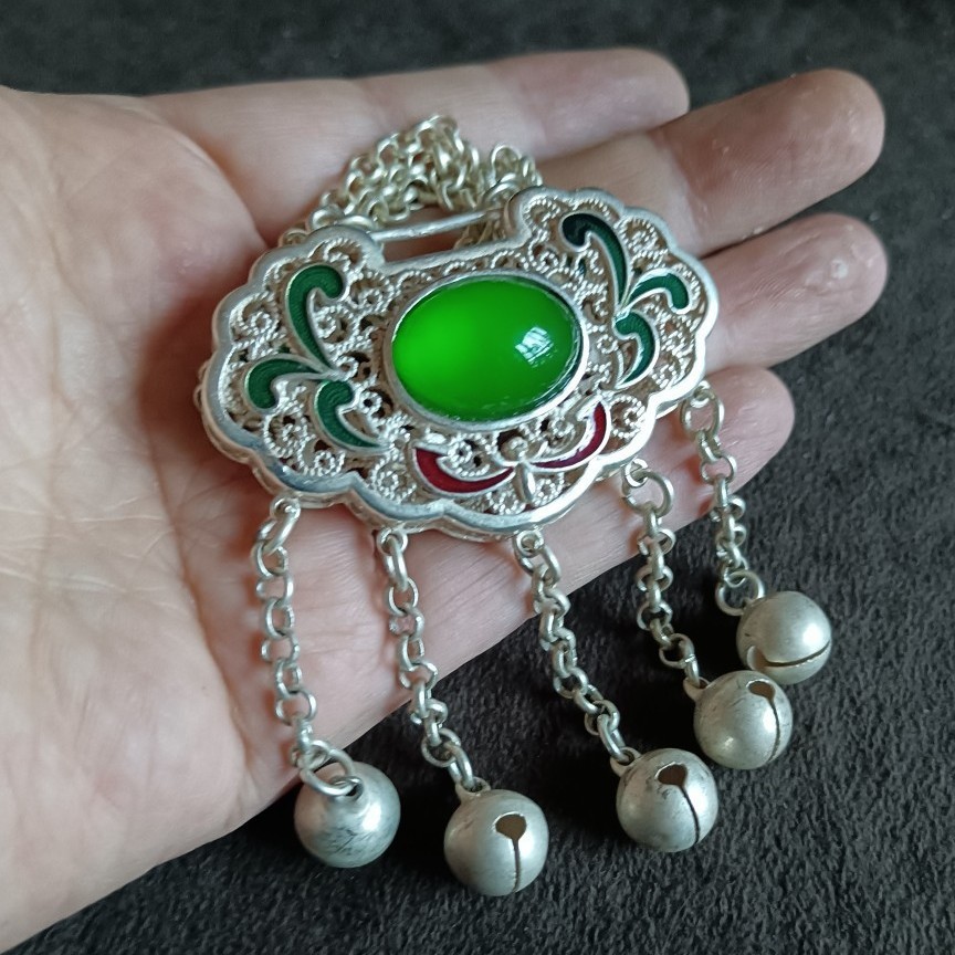 คอลเลกชันโบราณ Miao เงิน Zhuangyuan สไตล์เรโทร สร้อยคอมีล็อคความปลอดภัย YBL1.14