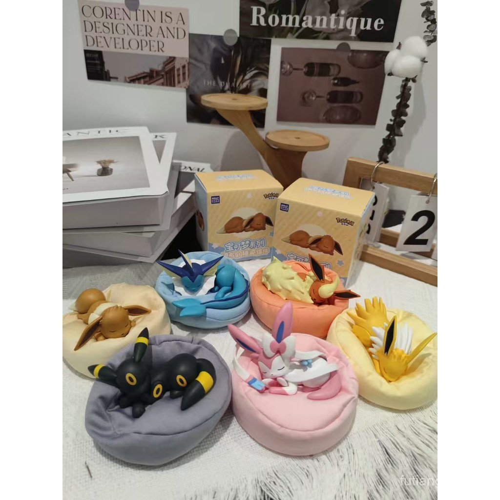 Pokémon Pokémon Eevee Sleeping Posture Series Mystery Box Water Eevee Doll Fairy เครื่องประดับ Leaf 