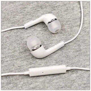 หูฟัง Samsung 3.5mm มีไมค์ในตัว เสียงชัด เบสแน่น เสียบแล้วใช้ได้ทันที ไม่ต้องบลูทูธ